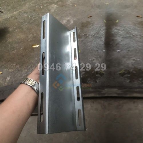 Chân chữ Z 250x100mm thép mã kẽm dày 2mm